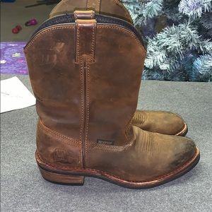 Danpost Boots